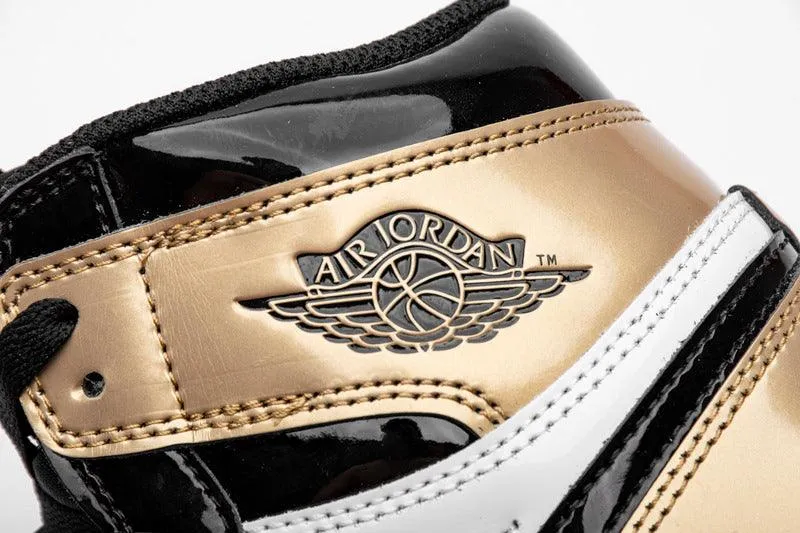 AIR JORDAN 1 HIGH OG " GOLD TOE "